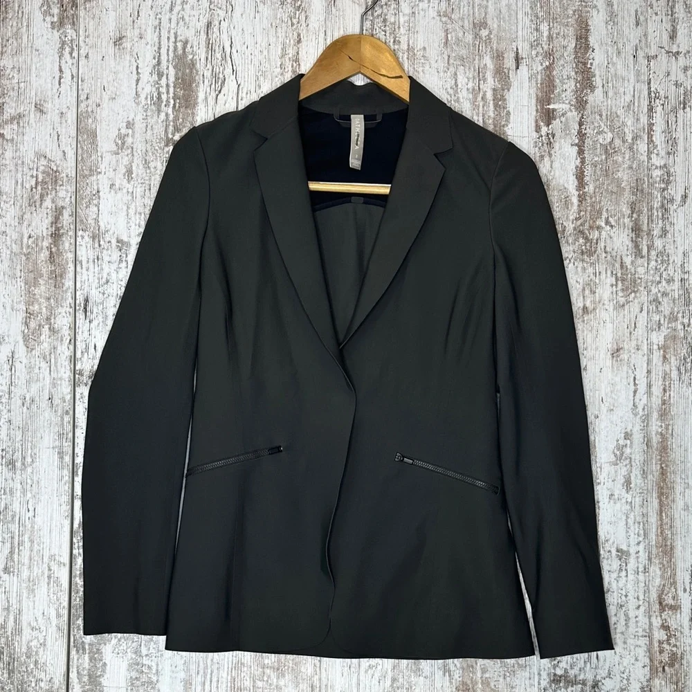 Athleta Interstellar Blazer Womens 2 Black Stretch Commuter Snap Pockets Jacket